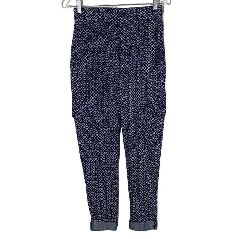 Hue S Legging‎ Jogger Pants Cargo Pocket Denim Blue Floral Cropped Cuff Leg NWT